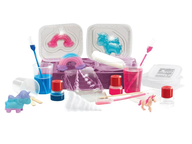 Kinder make-up set