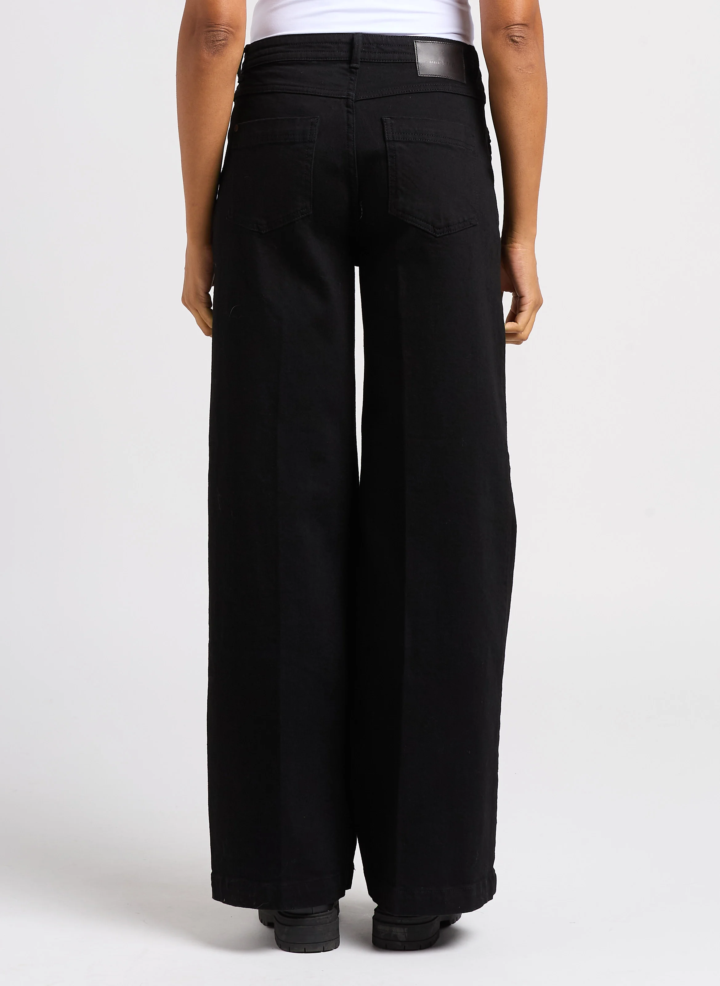 LE HAILEY - Jean large en coton stretch | Noir