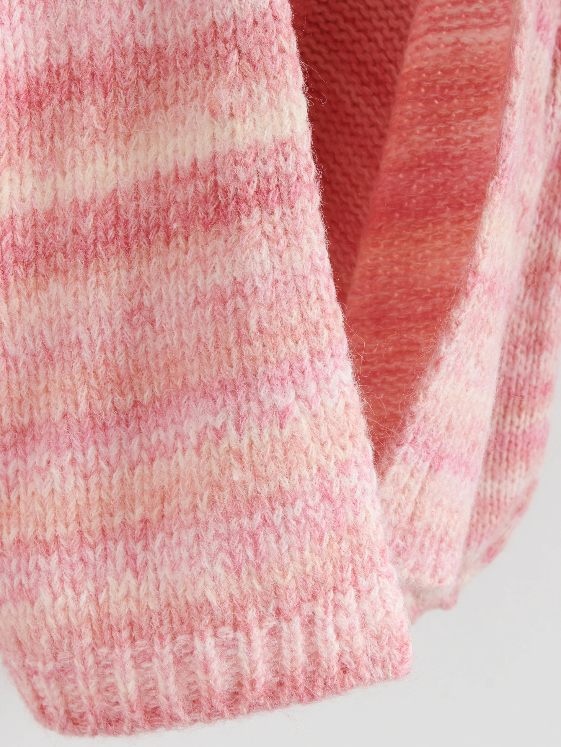 Gemusterter Pullover