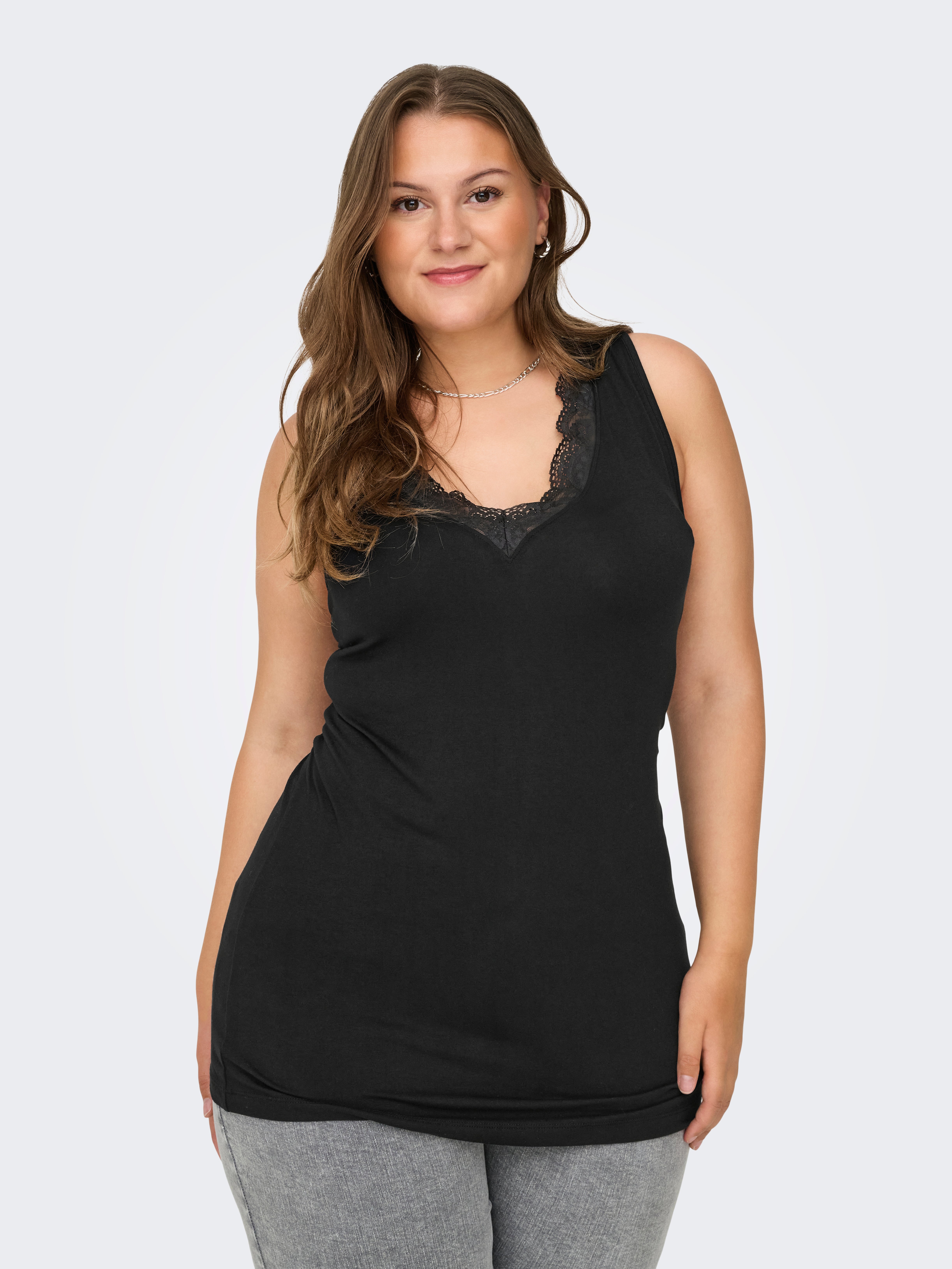 CARMALLE Top Black