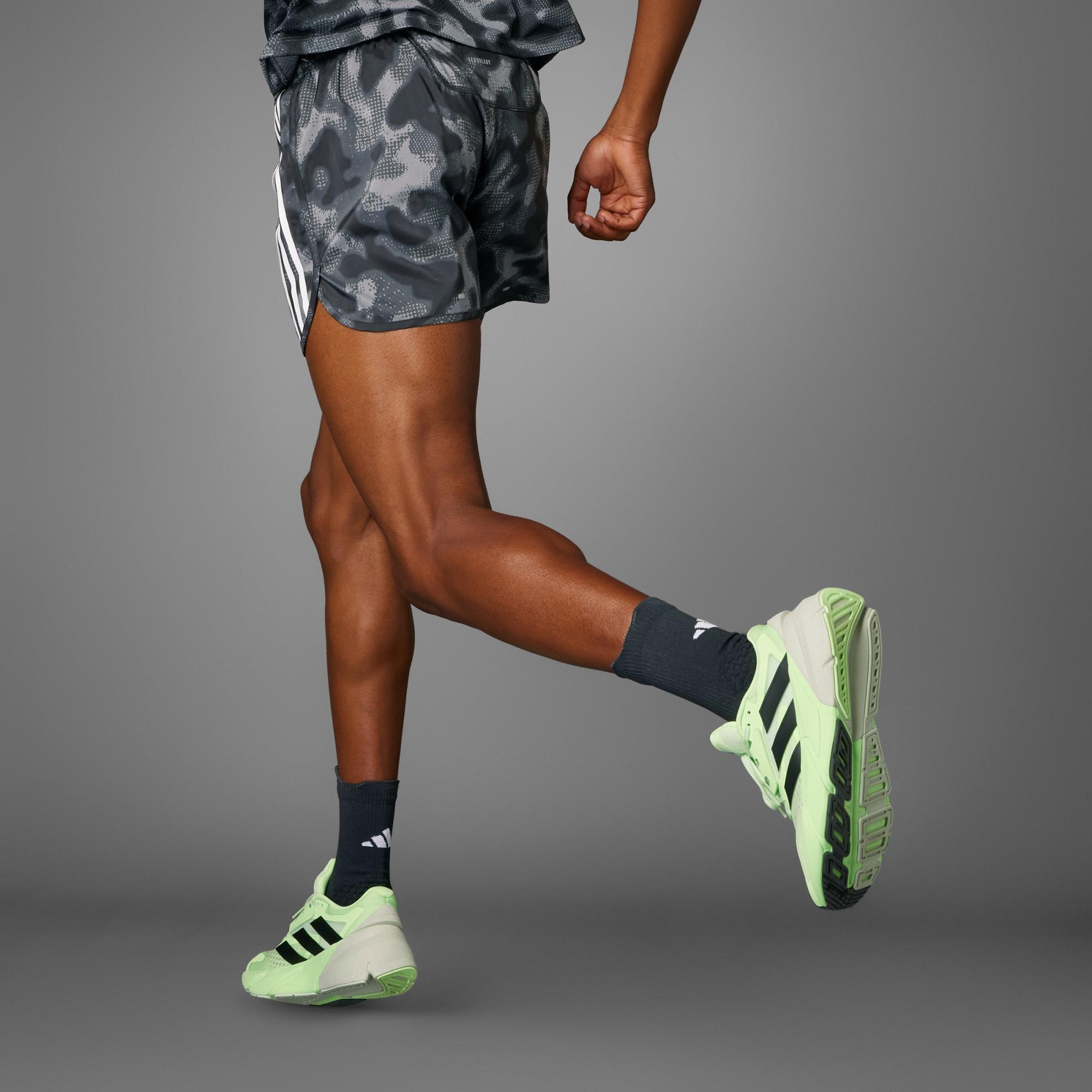 Own the Run 3-Stripes Allover Print Shorts Herre GREFOU/GRESIX/CARBON