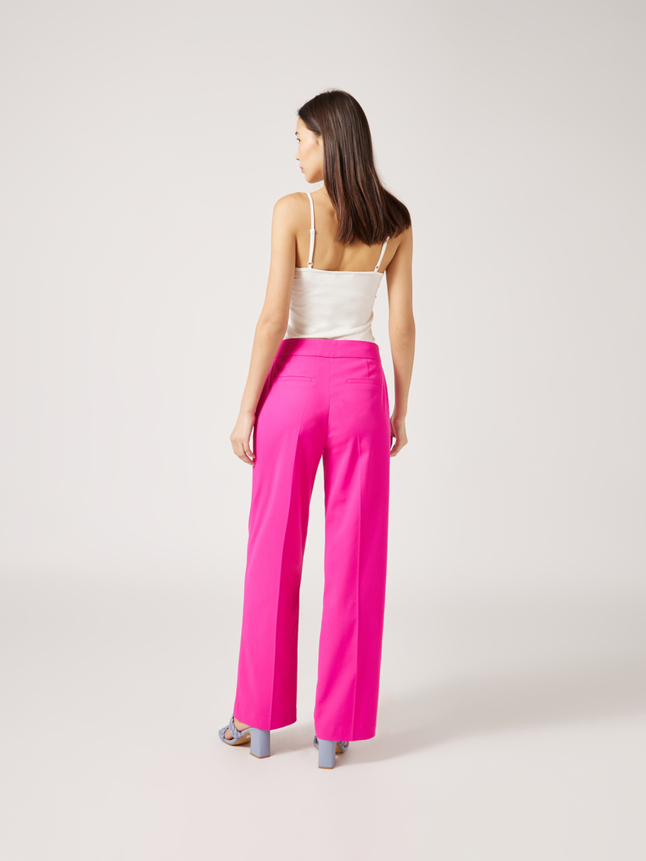 Pantalon large à boutons recouverts