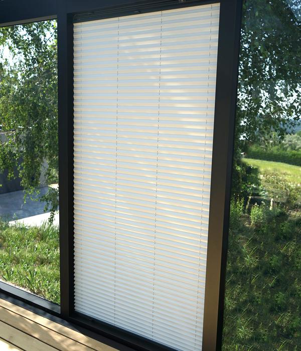 SunElements Plissee zur Deckenmontage