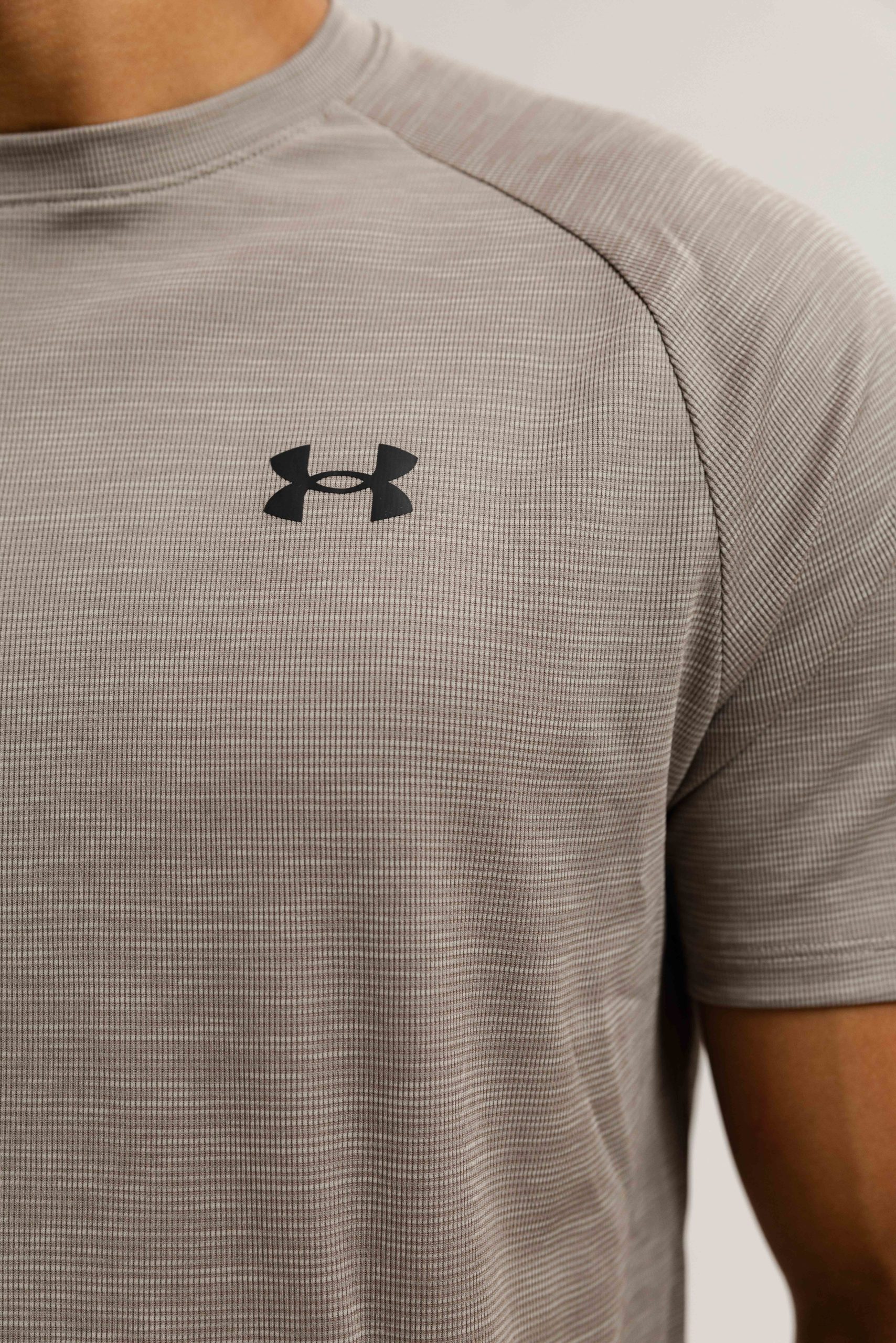 Under Armour Tech Textured T-Shirt Heren Bruin