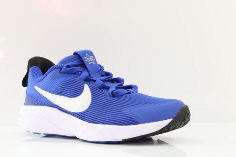 Nike Sneaker