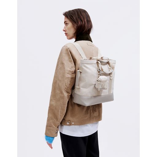 Gaston Luga Heritage Shopper, Taupe