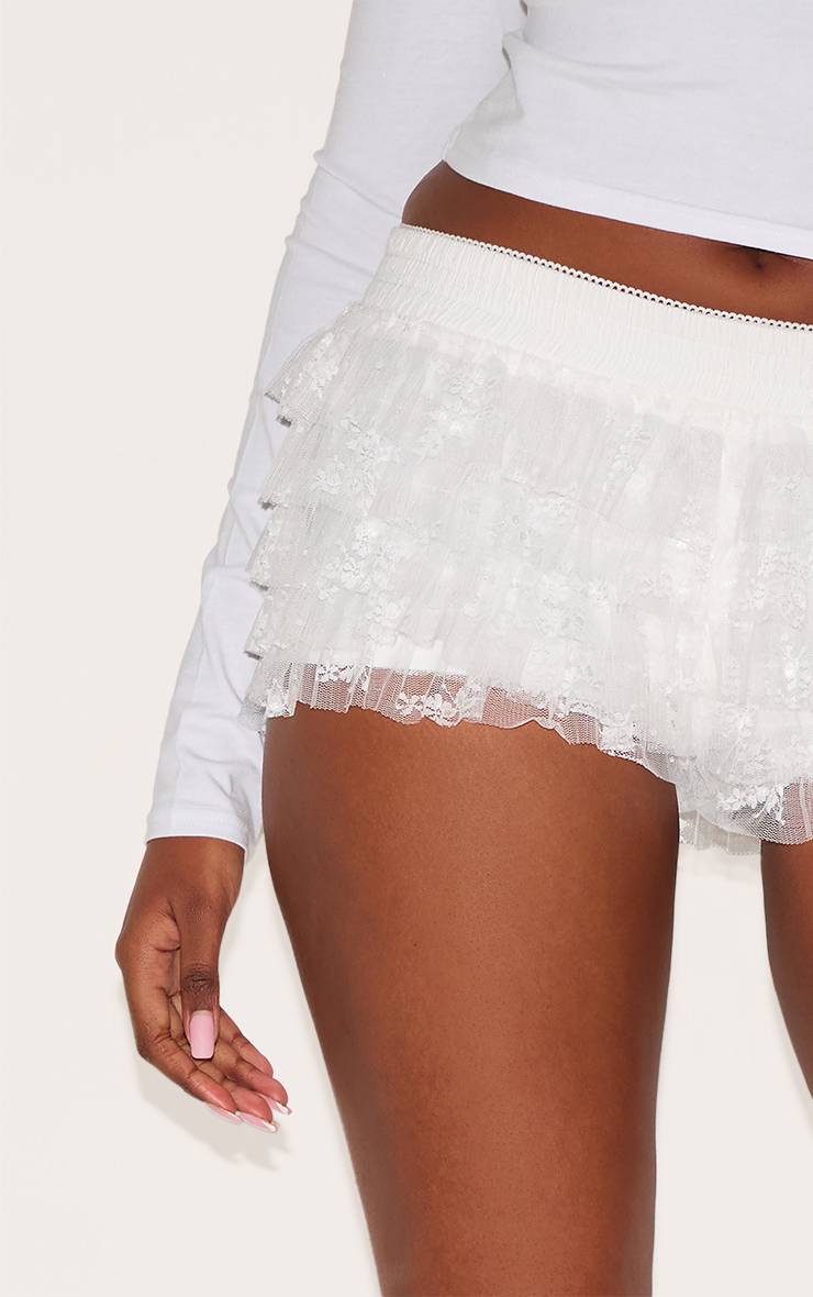 Crème Short Bloomer En Dentelle À Volants