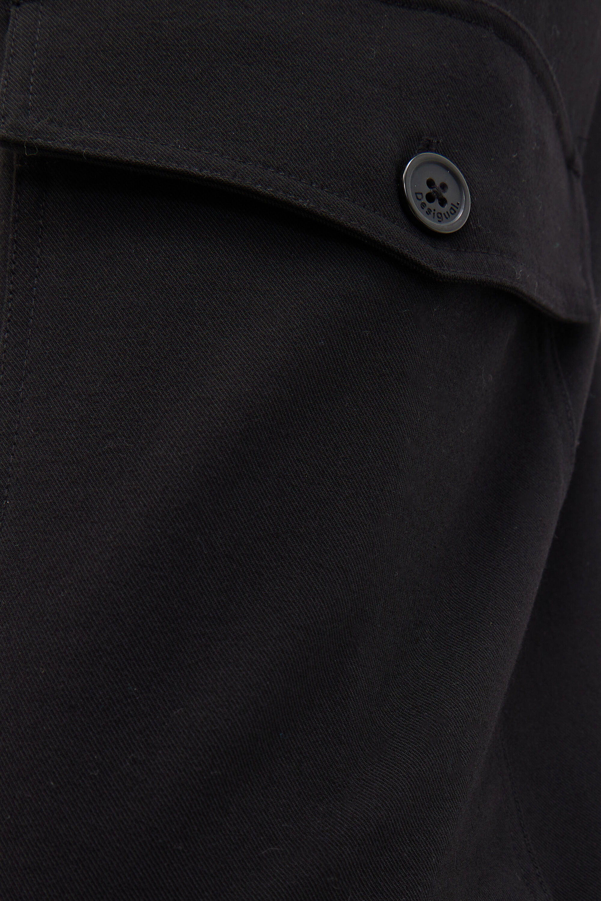 Calça cargo fluido