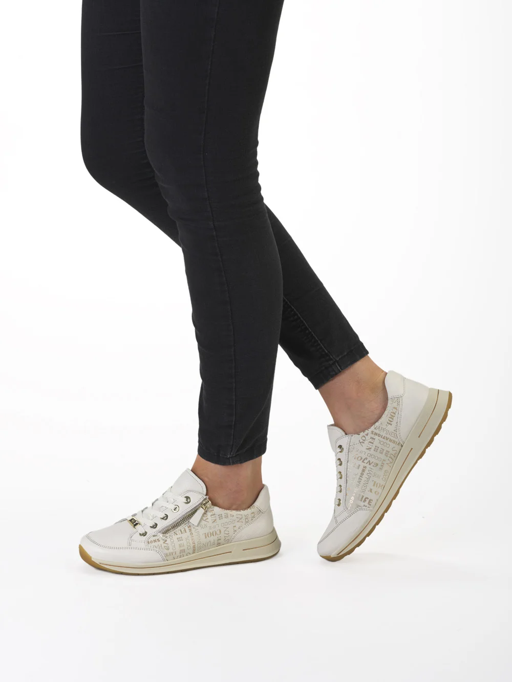 Sneaker Osaka creme