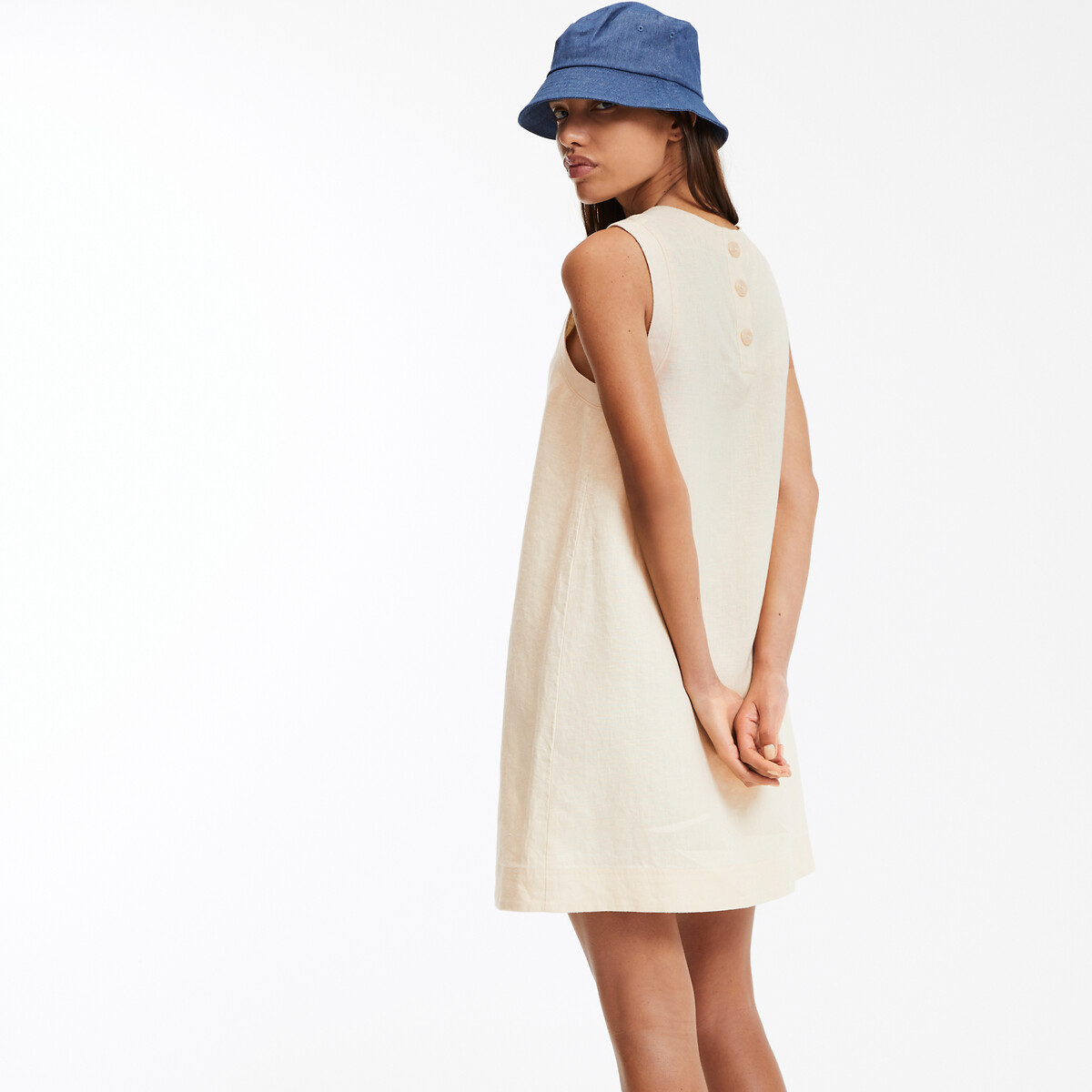 COLEÇÃO LA REDOUTE<br>Vestido curto de linho com modelagem evasê e sem mangas