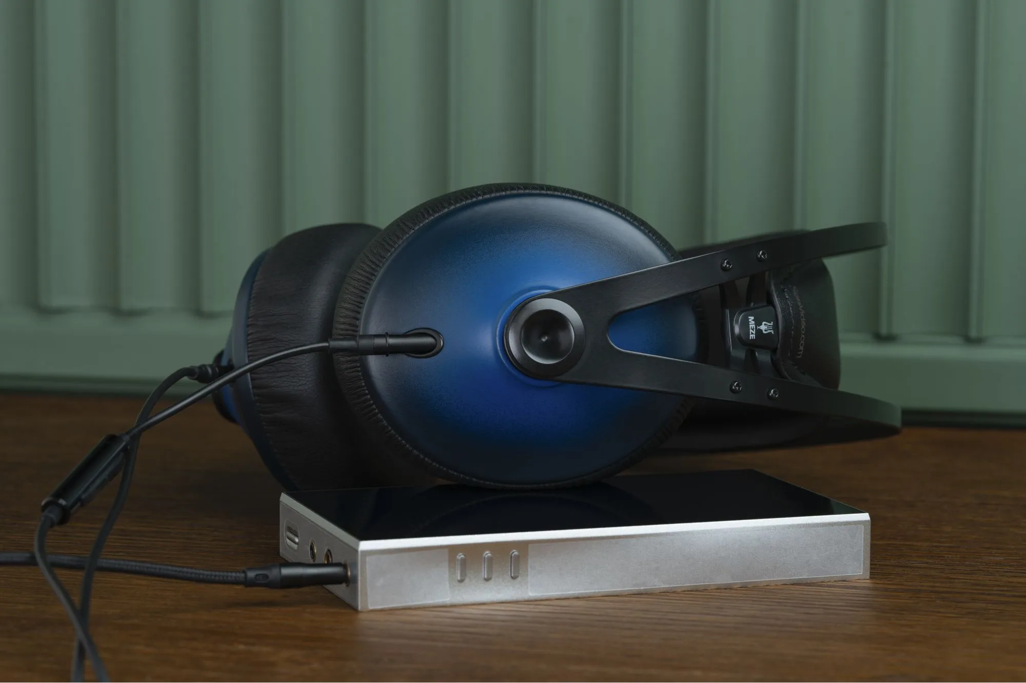 Meze 99 Classics - Édition limitée Son-Vidéo.com Casques hi-fi