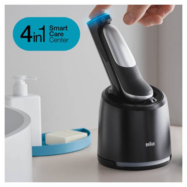 Braun Series 7 71-S7200cc Elektrorasierer Mit Präzisionstrimmer, Reinigungsstation (UVP: 329.99 €)