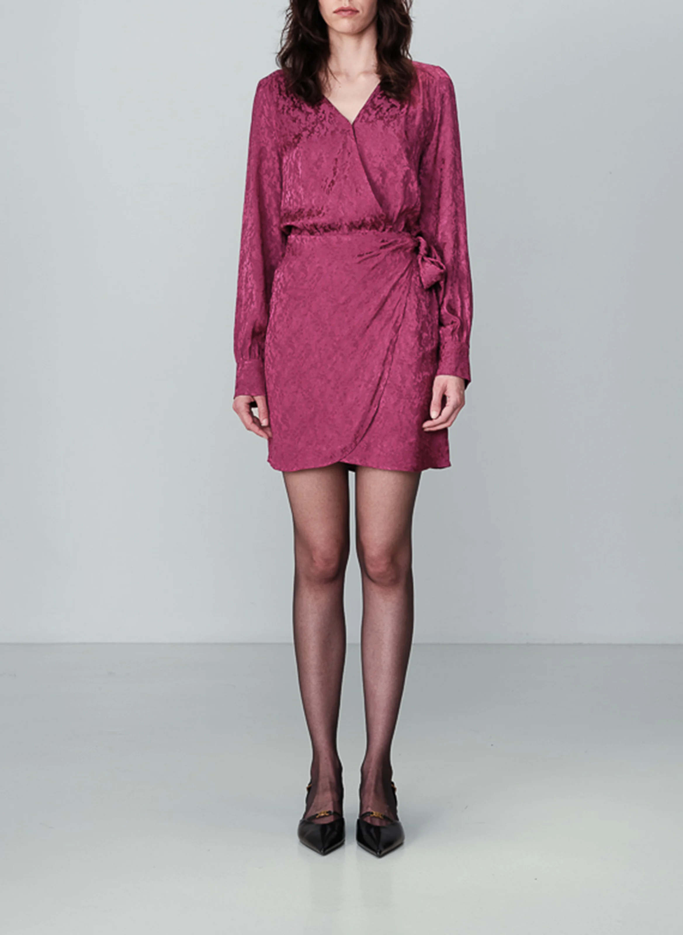 NUANCE - Robe courte cache-coeur | Rose