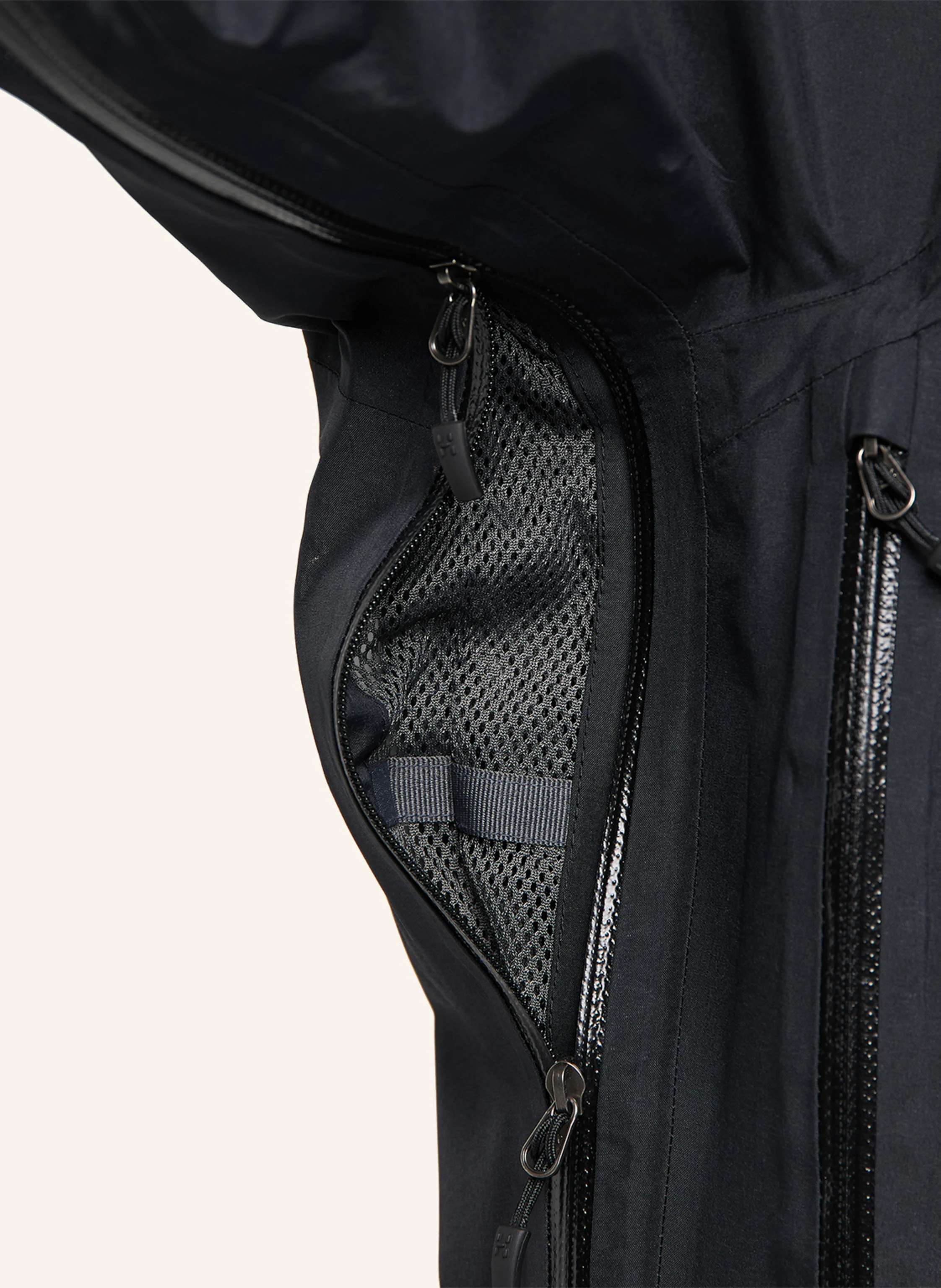 Haglöfs Hardshelljacke ASTRAL GTX