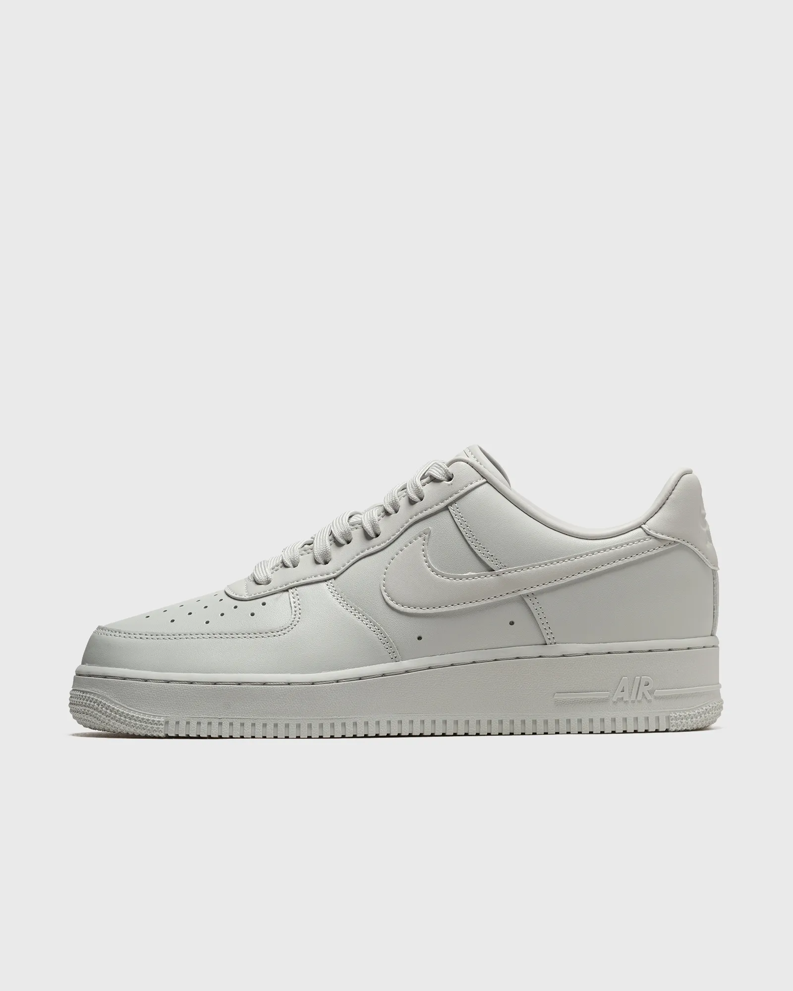 Nike AIR FORCE 1 '07 FRESH