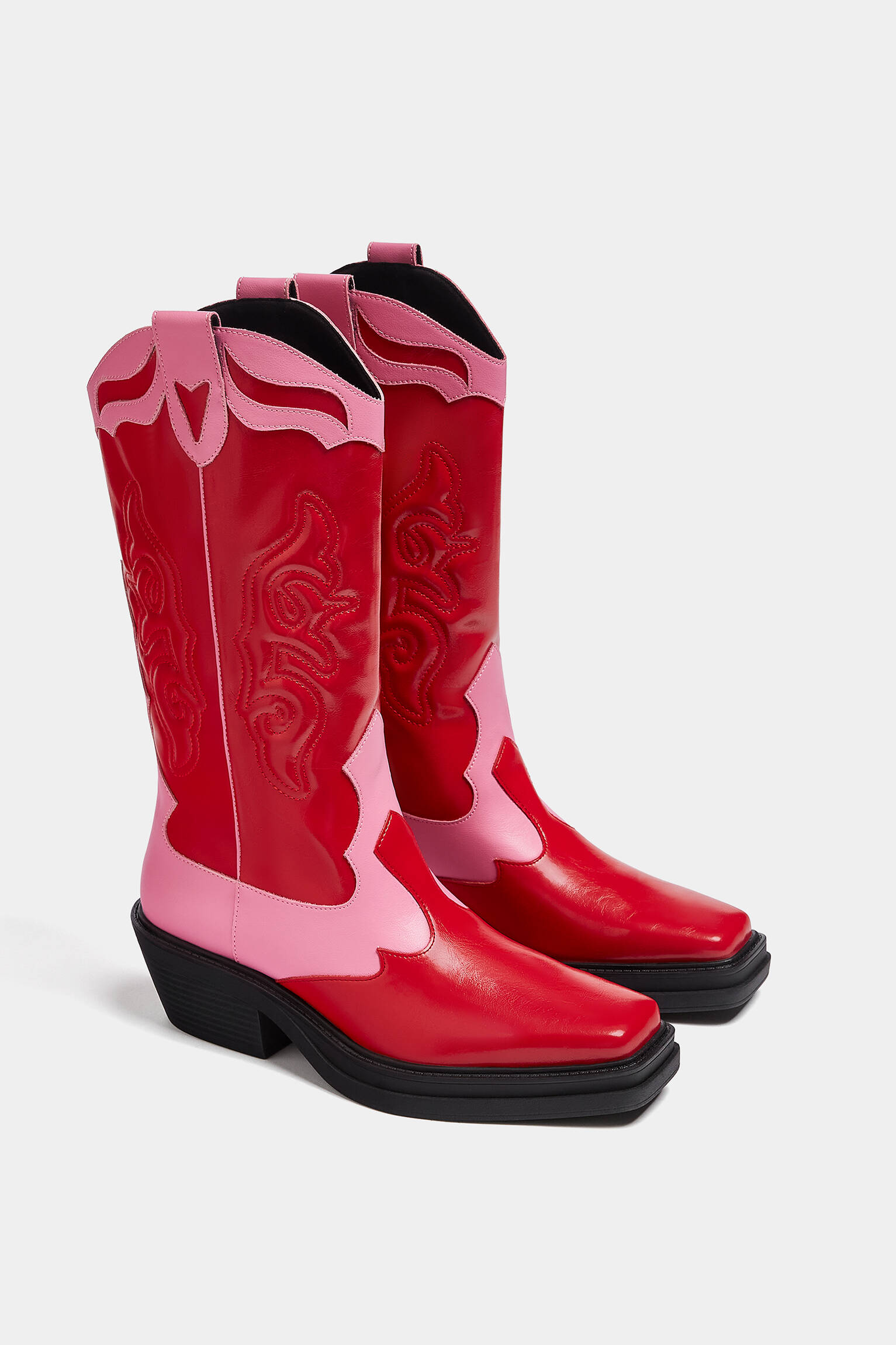 BOTA DE COWBOY FANTASIA - COMBINAÇÃO