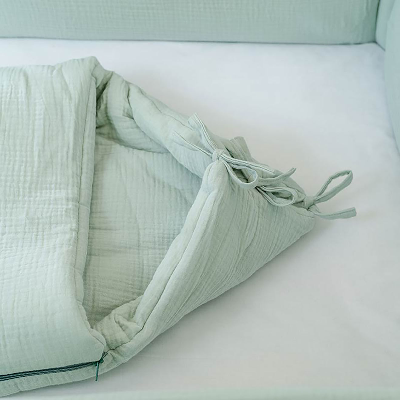 Papate Nid d'Ange en Coton Bio vert - 75x75 cm
