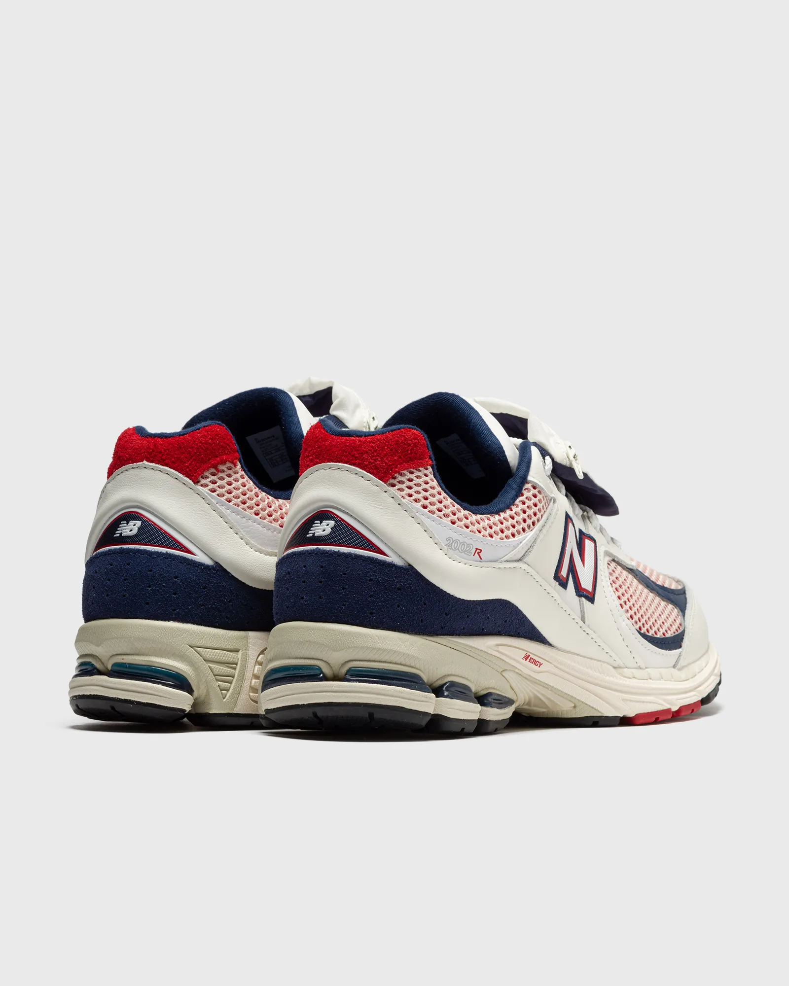 New Balance 2002R VE
