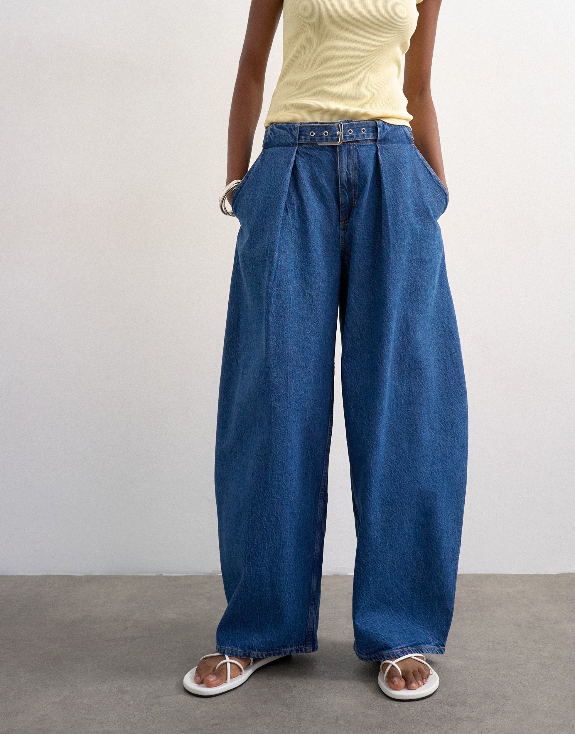 TSBELLE Mid rise Barrel fit Jeans