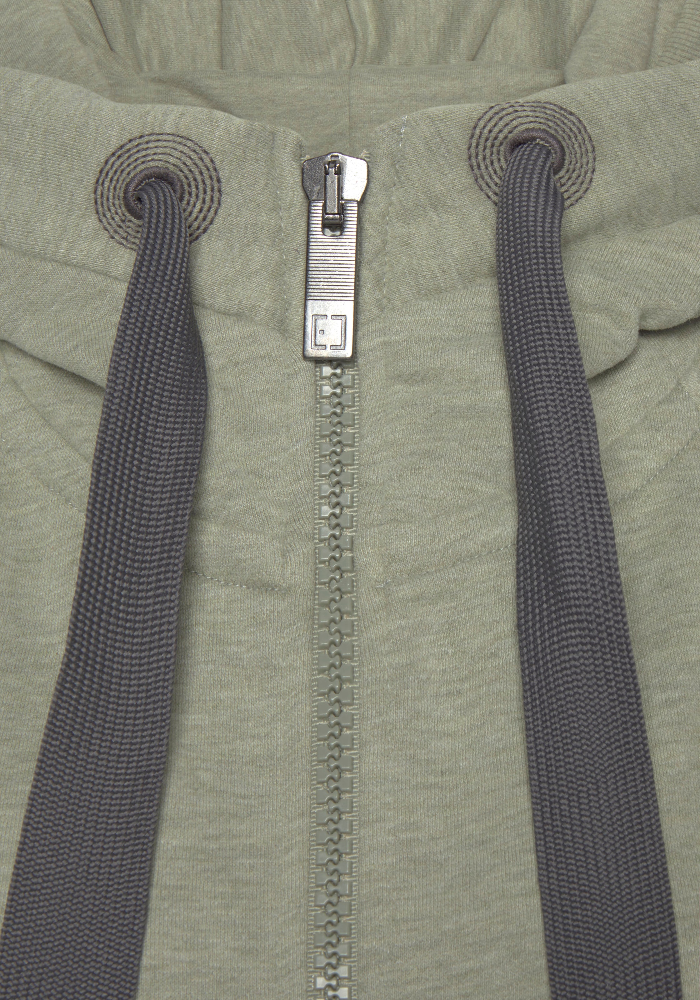 Elbsand Kapuzensweatjacke »Kelina«, mit Logostickerei auf der Kapuze, bequeme Freizeitjacke mit Taschen