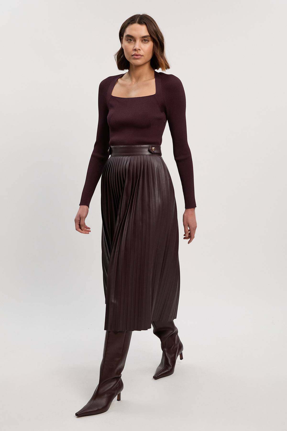 KarenMillen Robe Mi-longue Tricotée Plissée à Détails Patte en Mélange Viscose Côtelée et synthétique