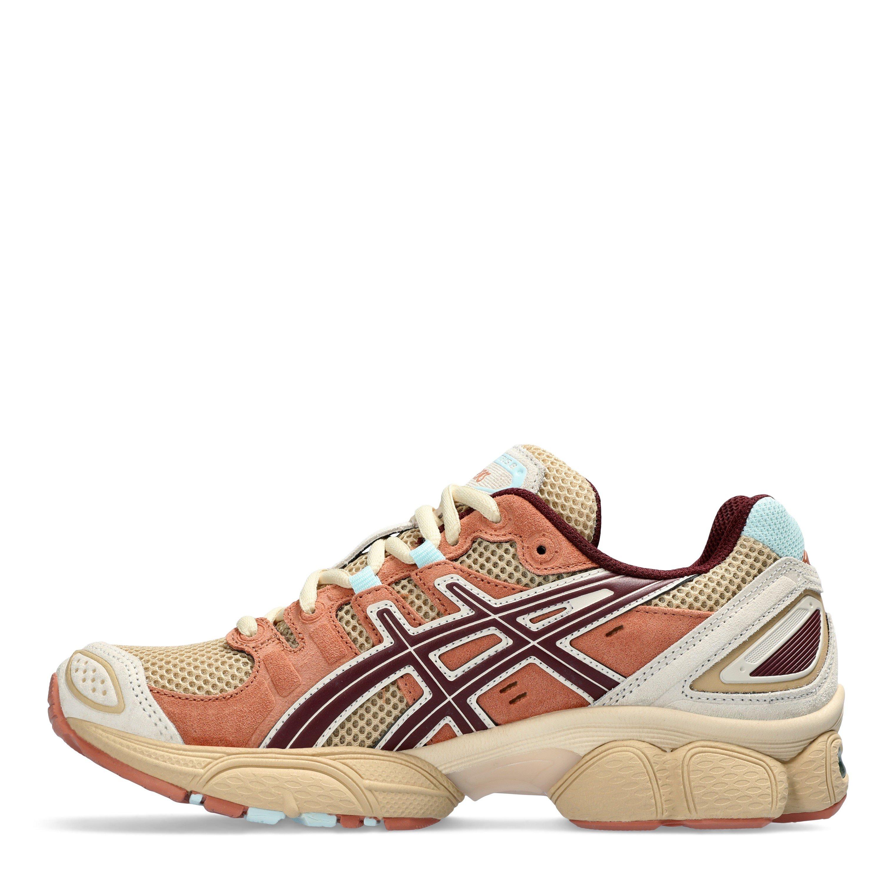 Asics Asics Gel-Nimbus 9 Low-Top Trainers Womens