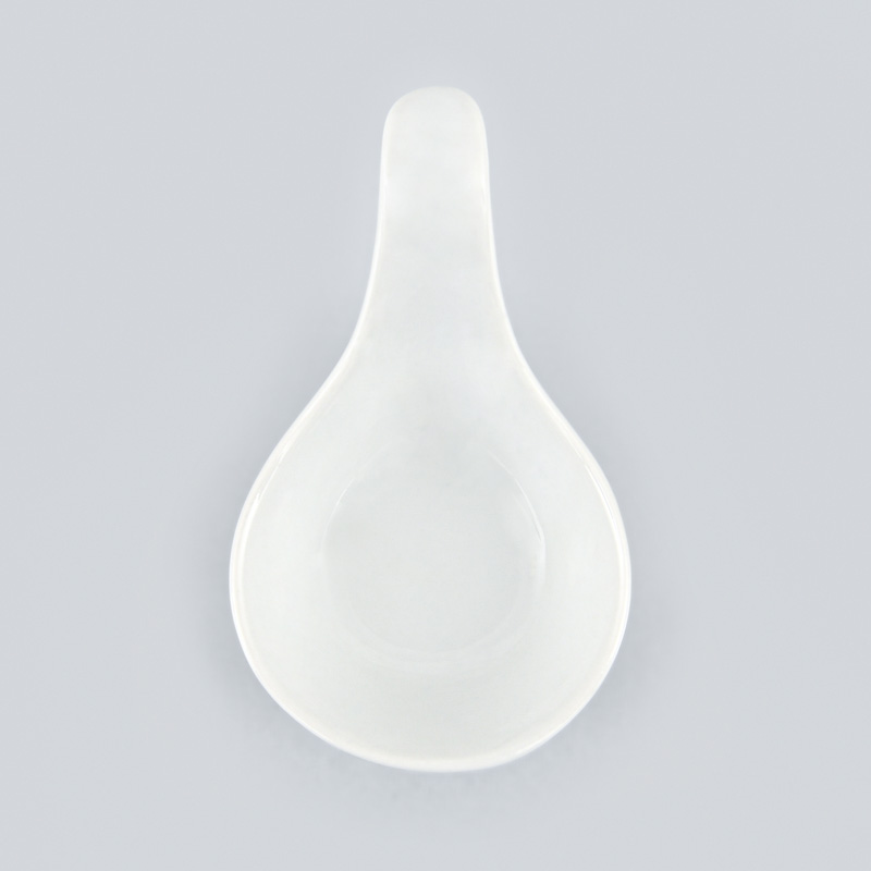Cuillère apéritive blanc