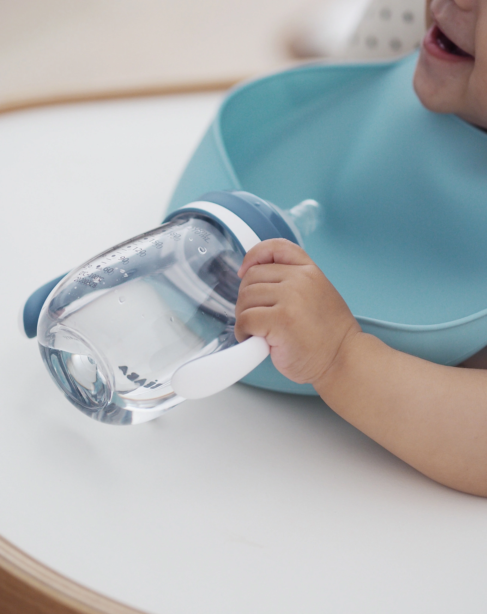 Silikon-Lätzchen LITTLE CRUMP mit Auffangschale 2er-Set in blue/grey/rose