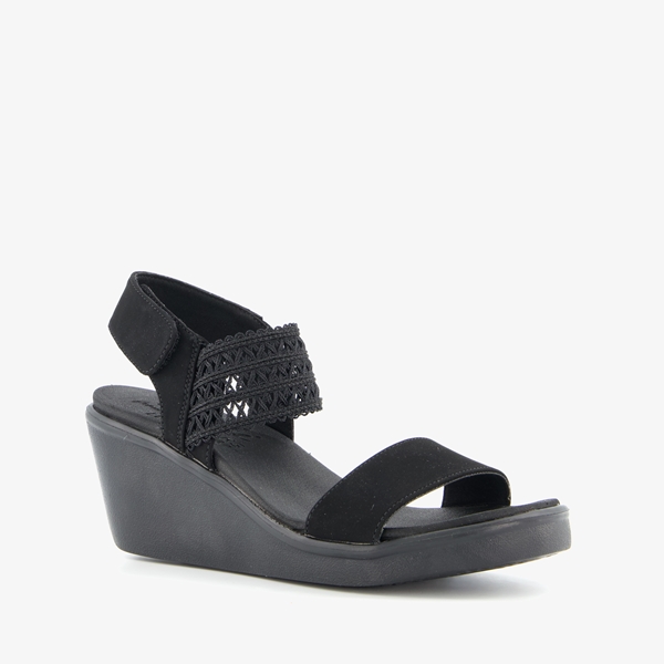 Skechers Rumble On Takeover sandalen met sleehak