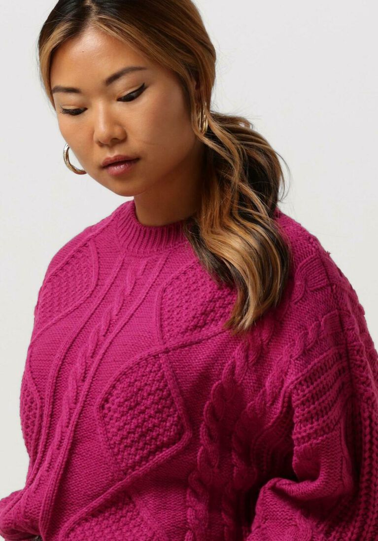 COLOURFUL REBEL roze colourful rebel trui olivia cable knitwear sweater
