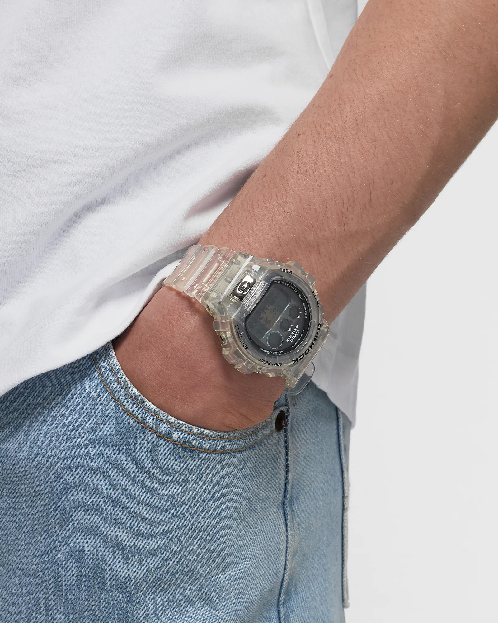 G-SHOCK DW-6940RX-7ER