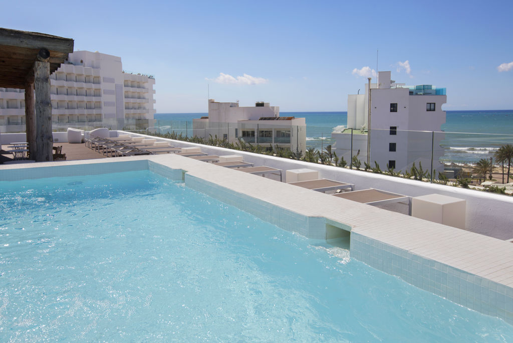 HM Balanguera Beach Logies en ontbijt - Hotel