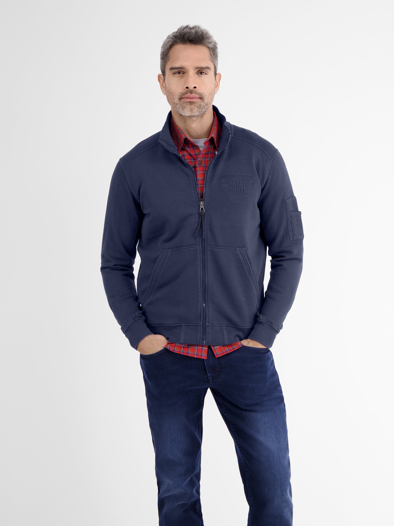 Sportive Sweatjacke