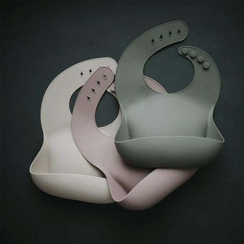 Mushie siliconen slabbetje shifting sand