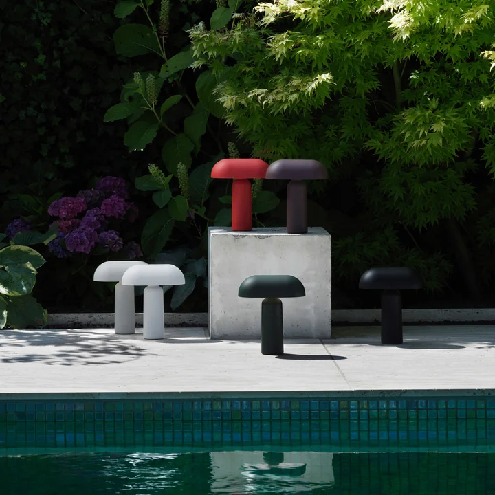 Normann Copenhagen - Porta LED Akku-Tischleuchte, schwarz