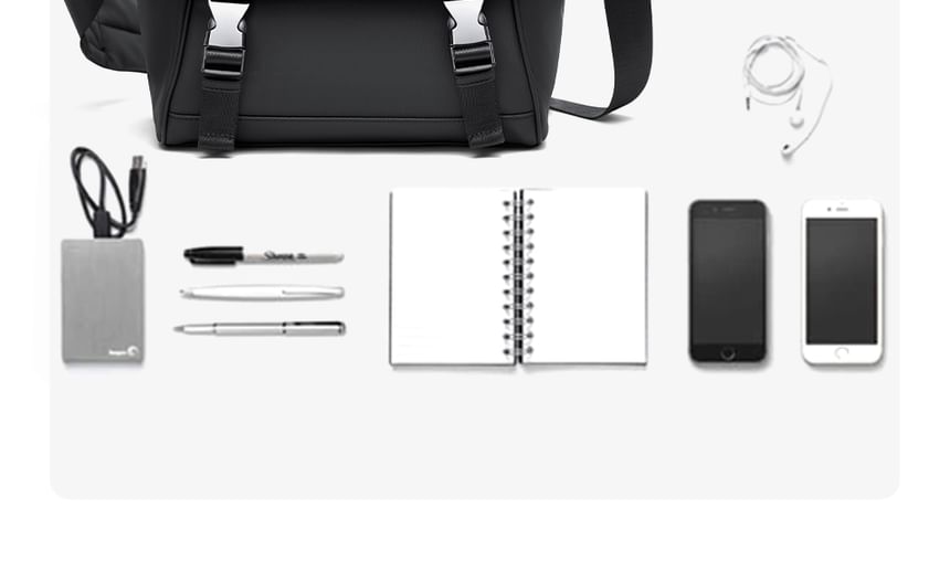Moyyi - Messenger Bag met klep en letters