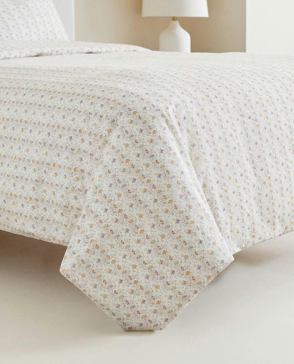 CAPA DE EDREDOM COM ESTAMPA FLORAL MINI