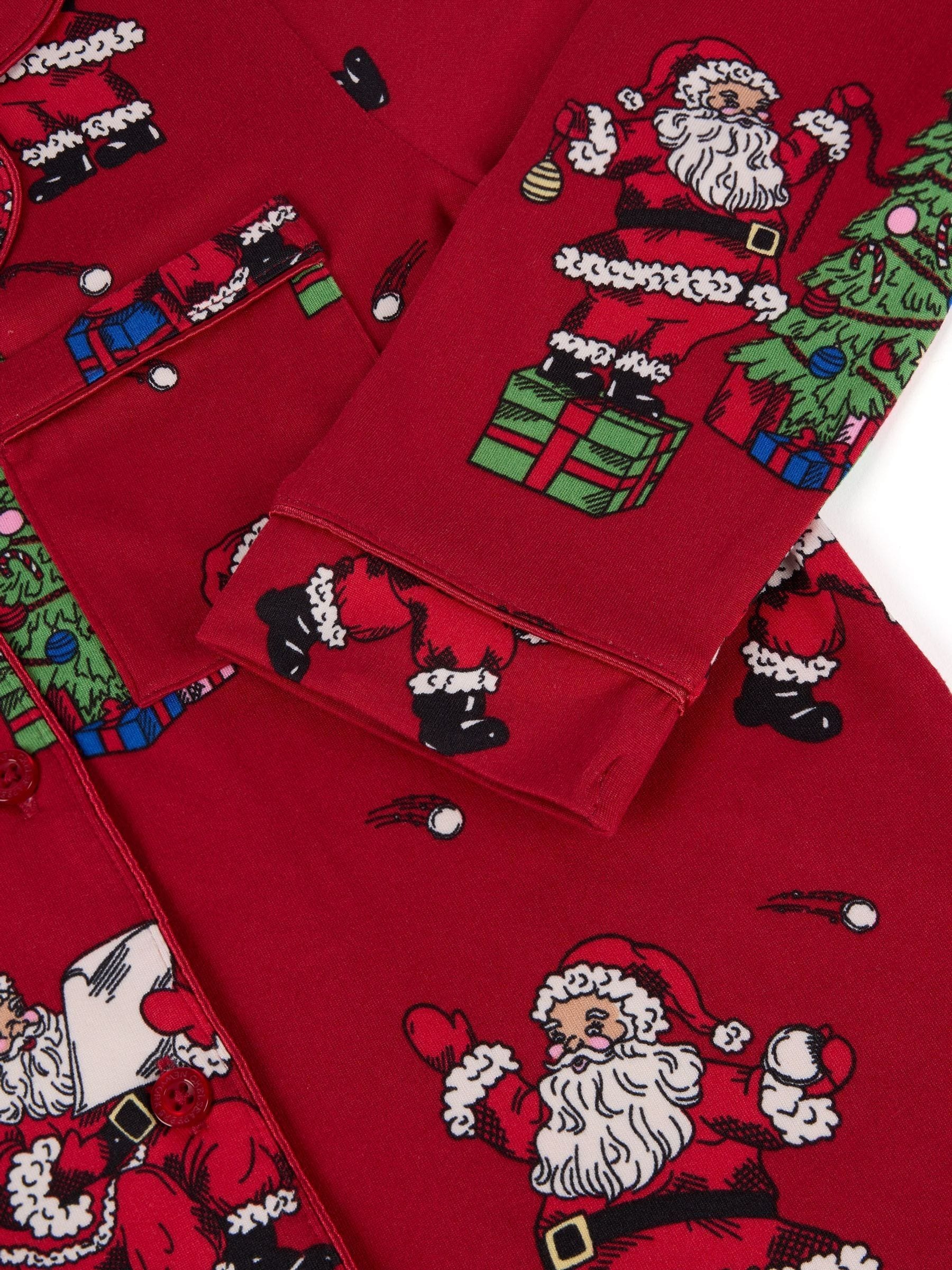 Chelsea Peers lange kerstpyjama met kerstman, sneeuwbalprint