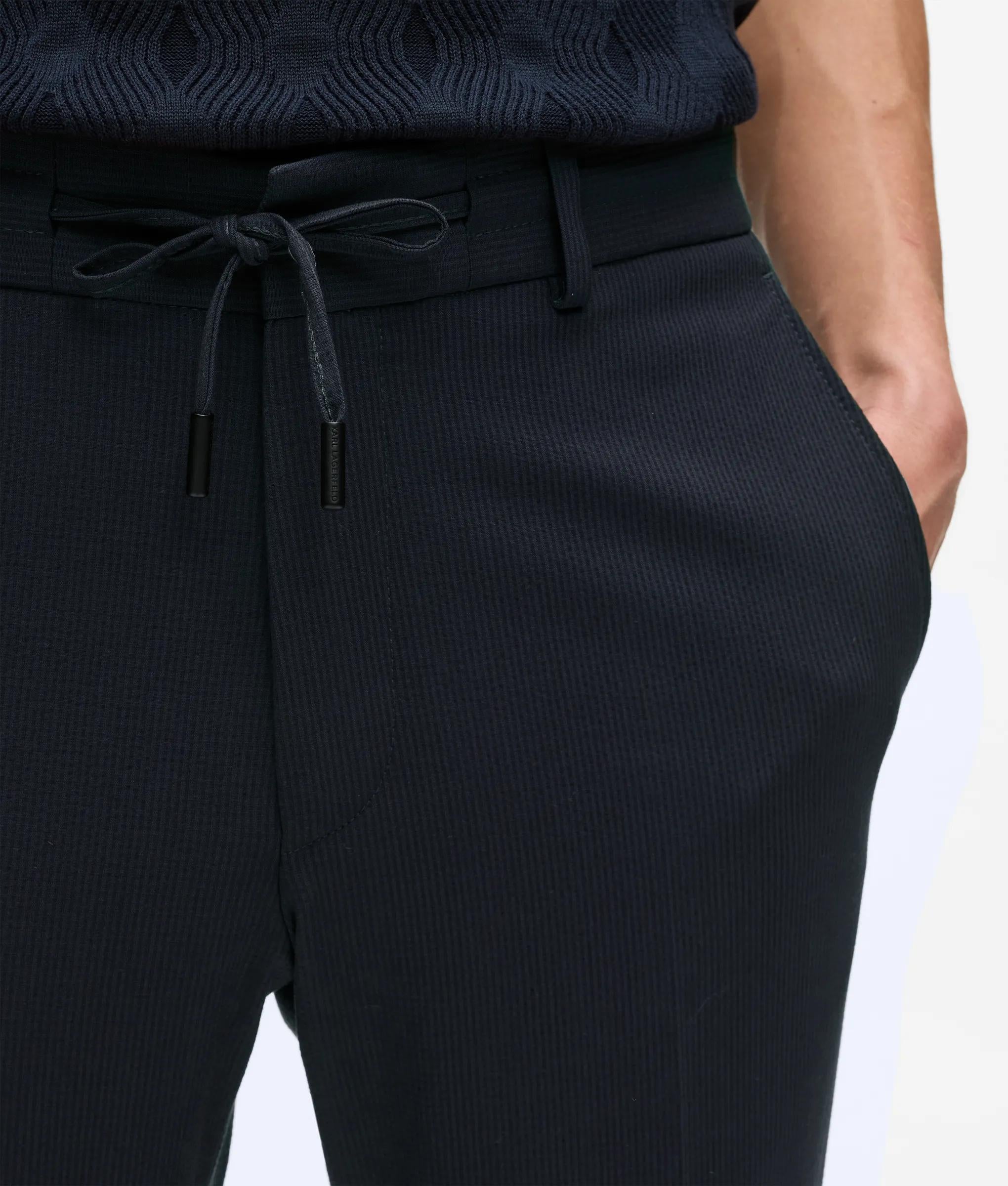 Broek met trekkoord in de taille