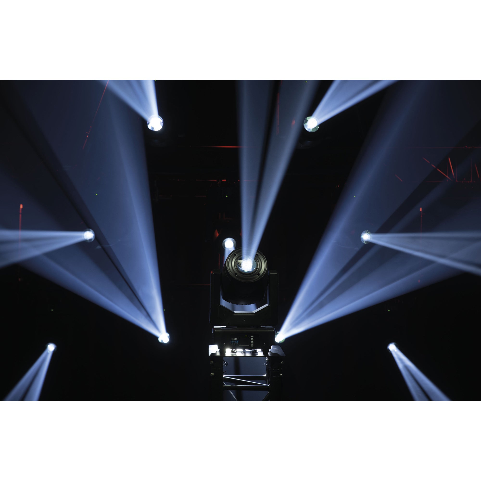Showtec Shark - The Meg - Hybrid One LED moving head