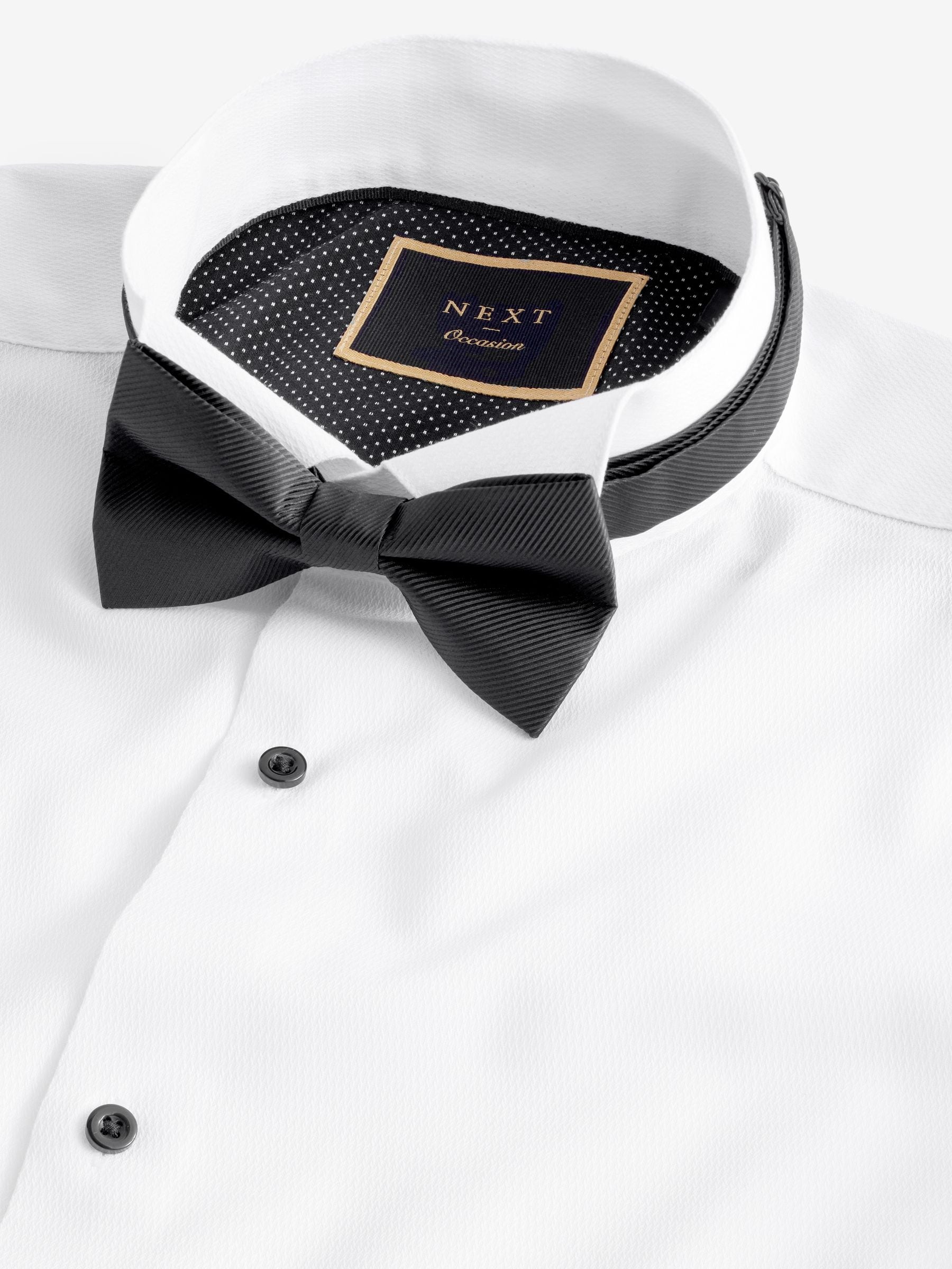 Wit - Slim Fit - Textured Double Cuff Long Sleeve Shirt With Wing Collar And Bow Tie Pack