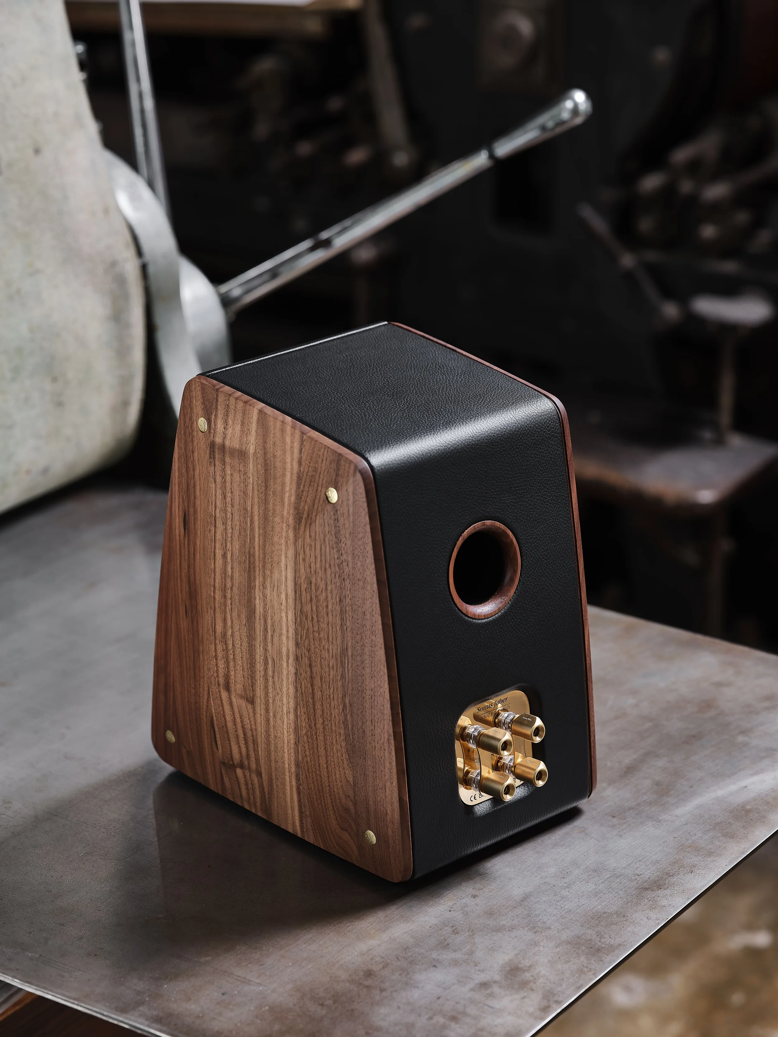 Sonus Faber Concertino G4 Noyer (la paire) Enceintes bibliothèque