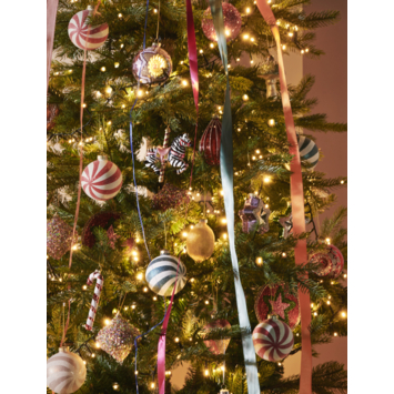 Everlands kunstkerstboom Grandis Fir 210 cm inclusief verlichting