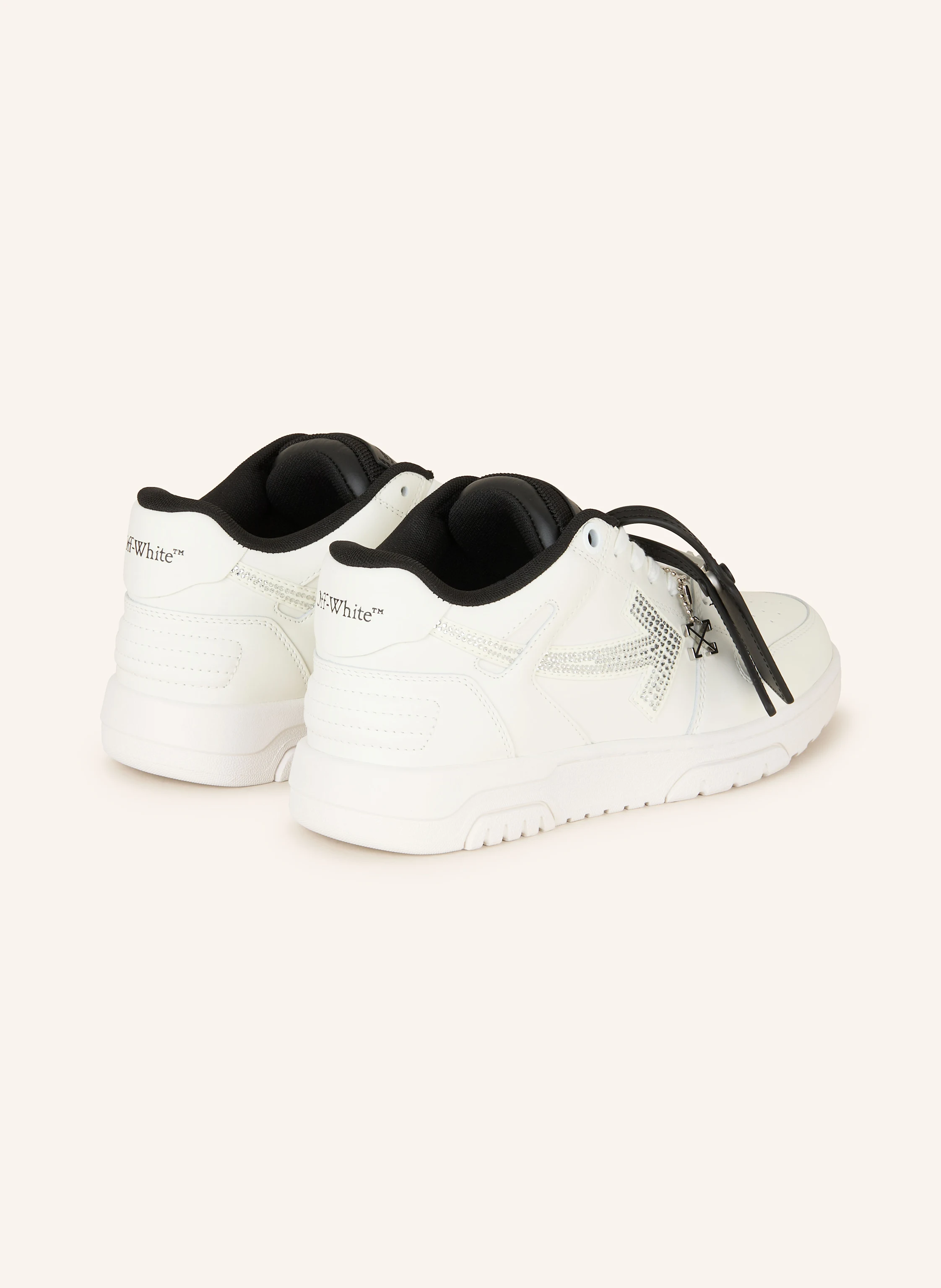 Off-White Sneaker mit Schmucksteinen