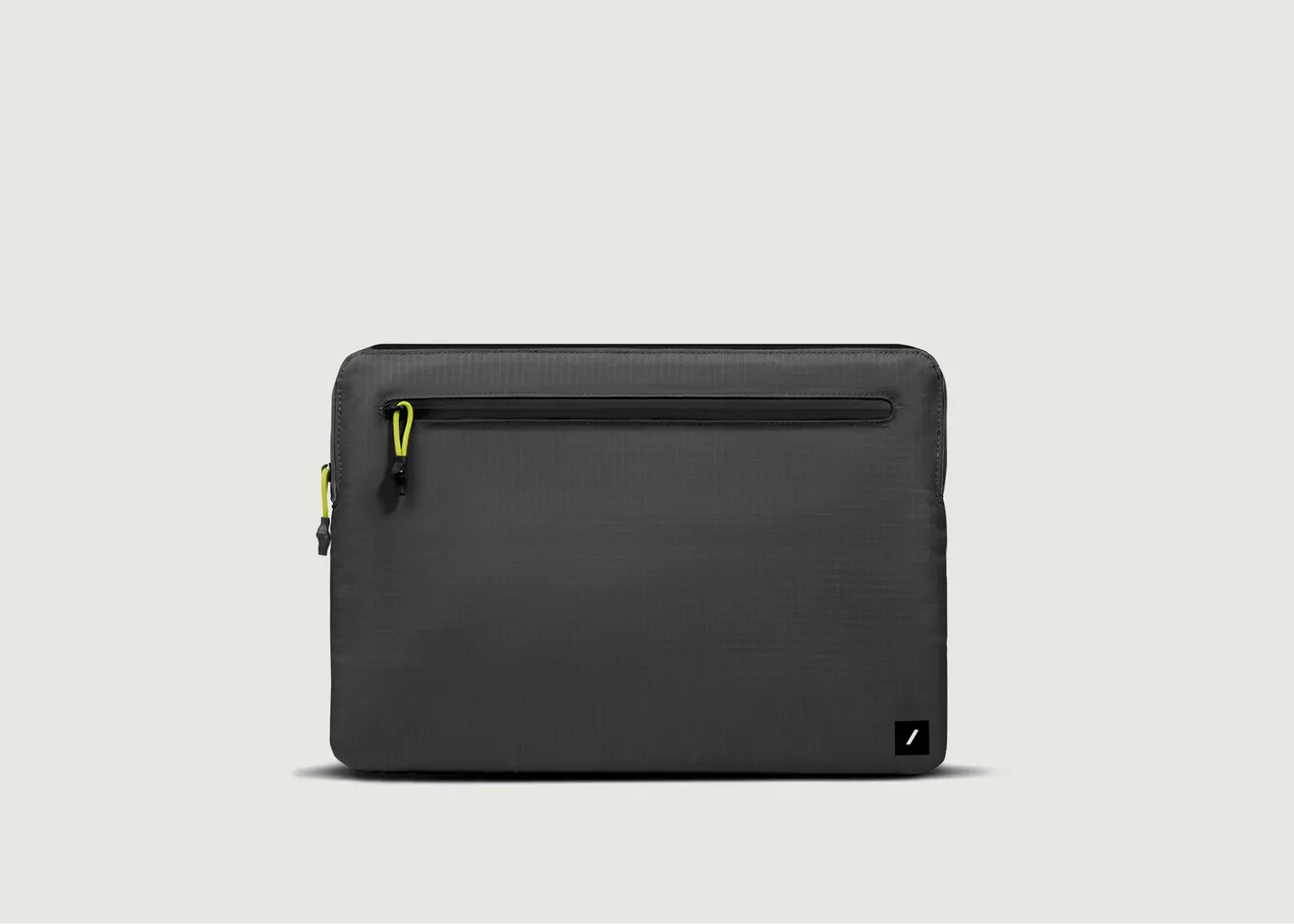 Housse Ultralight Macbook 16 Native Union