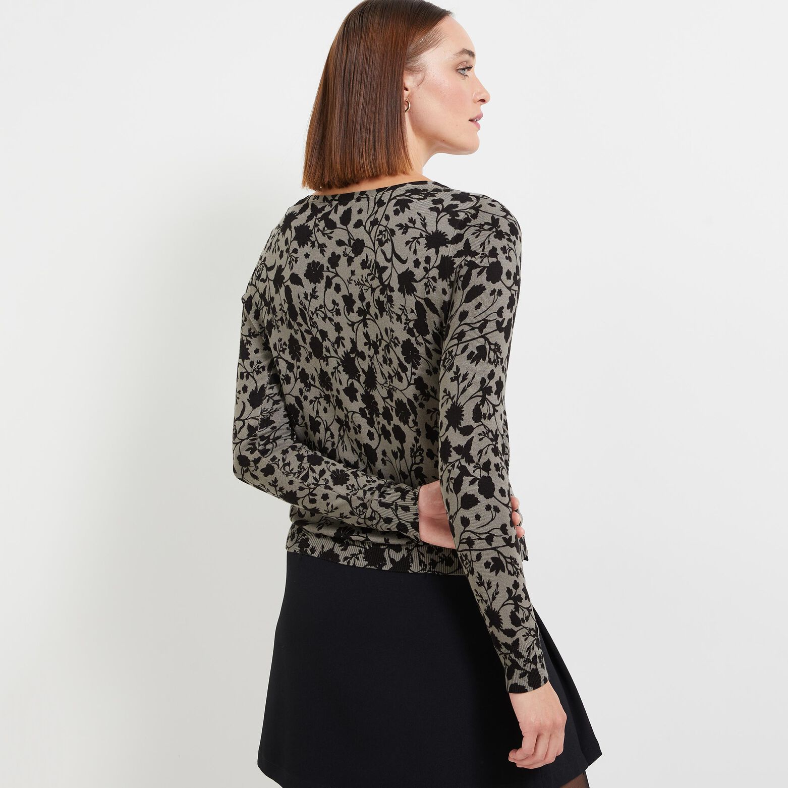 Pull fleuri femme