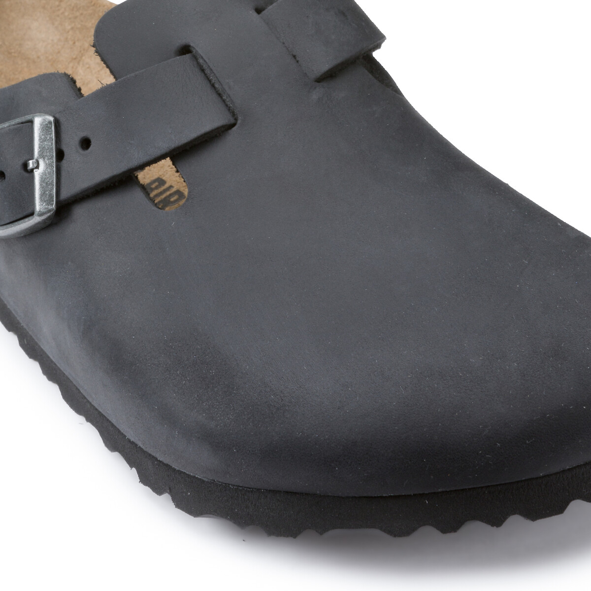 BIRKENSTOCK<br>Tamancos Boston de couro, fabricados na Europa