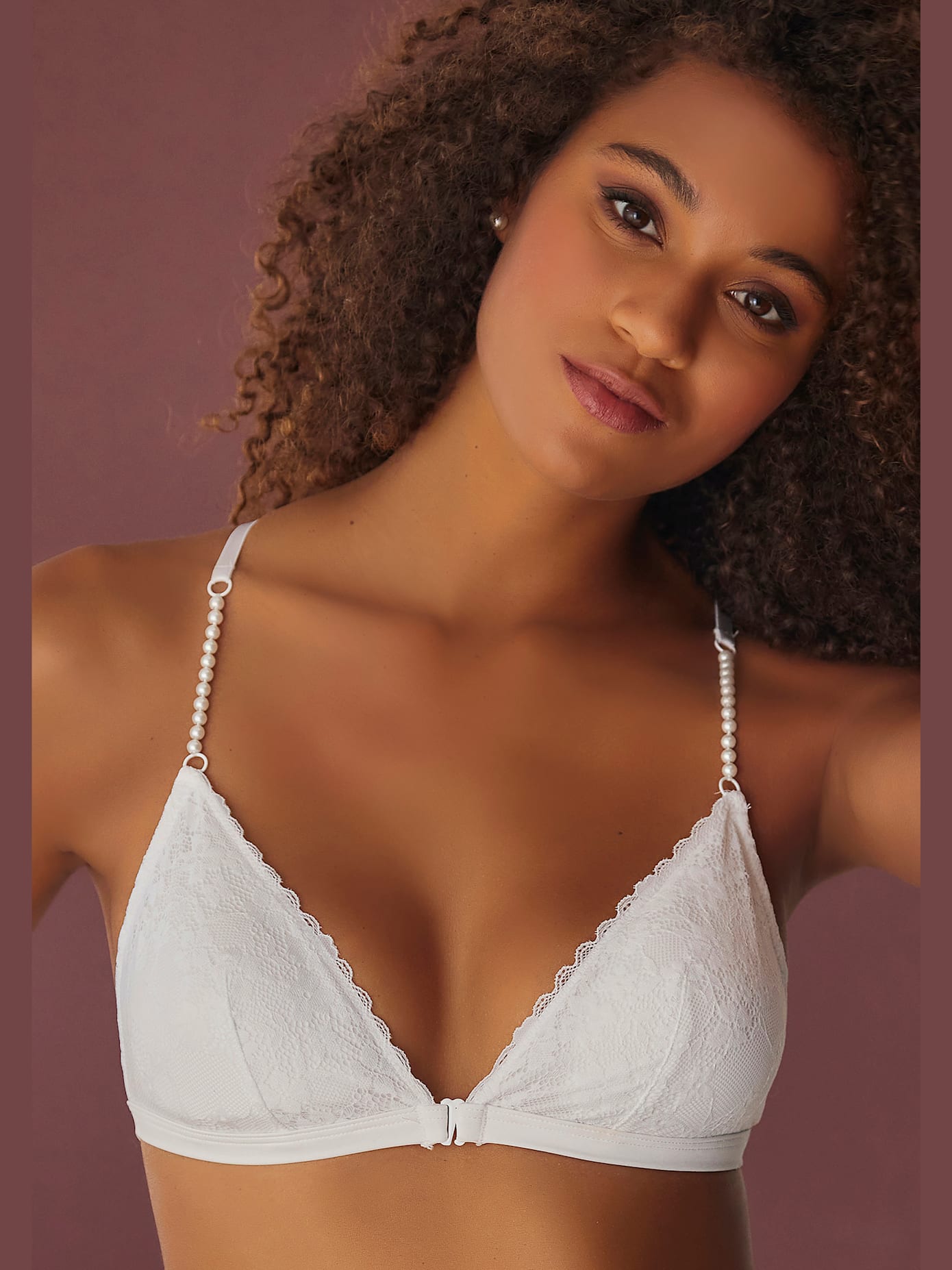 Soutien-gorge bralette extravagant avec bretelles en perles