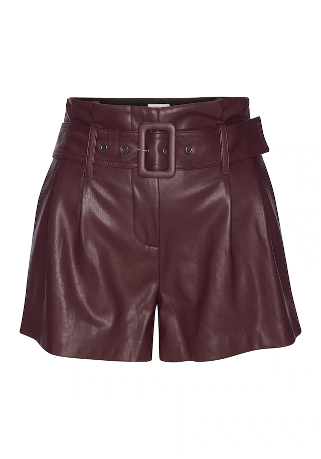 LASCANA Shorts  aus Lederimitat, Kunstleder Shorts, elegant, modisch