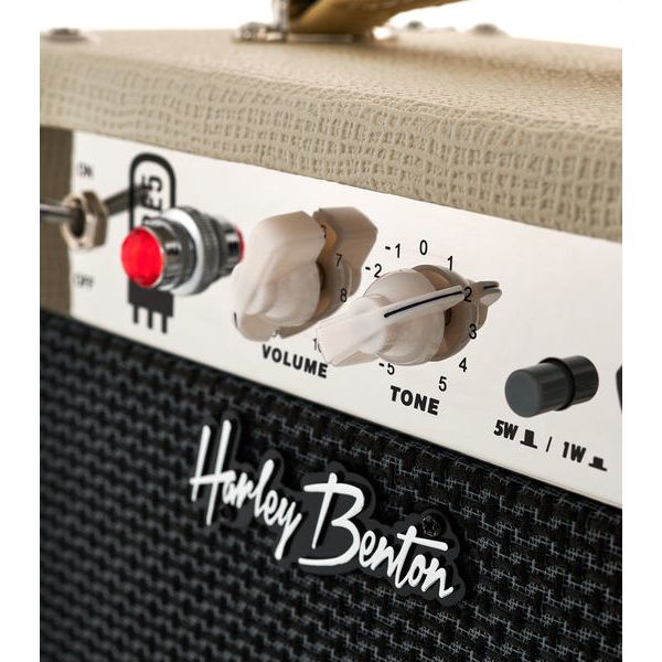 Harley Benton ST-20 CA St. Series Bundle